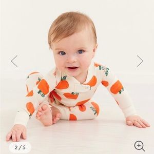 Hanna Andersson Pumpkin pajamas. Perfect for your baby this fall!